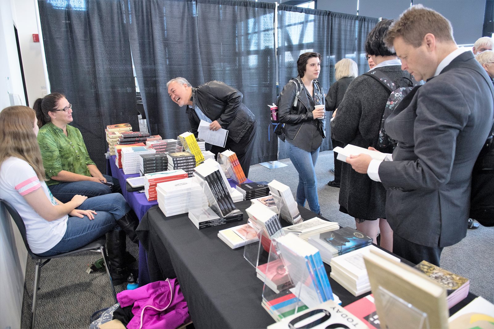 Bookselling at 2017 convergence