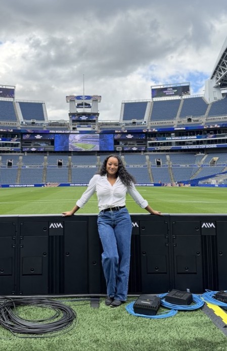 Hana Tadesse inside an empty stadium