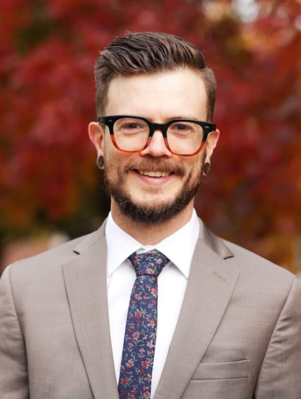 Dr. Ryan Burns