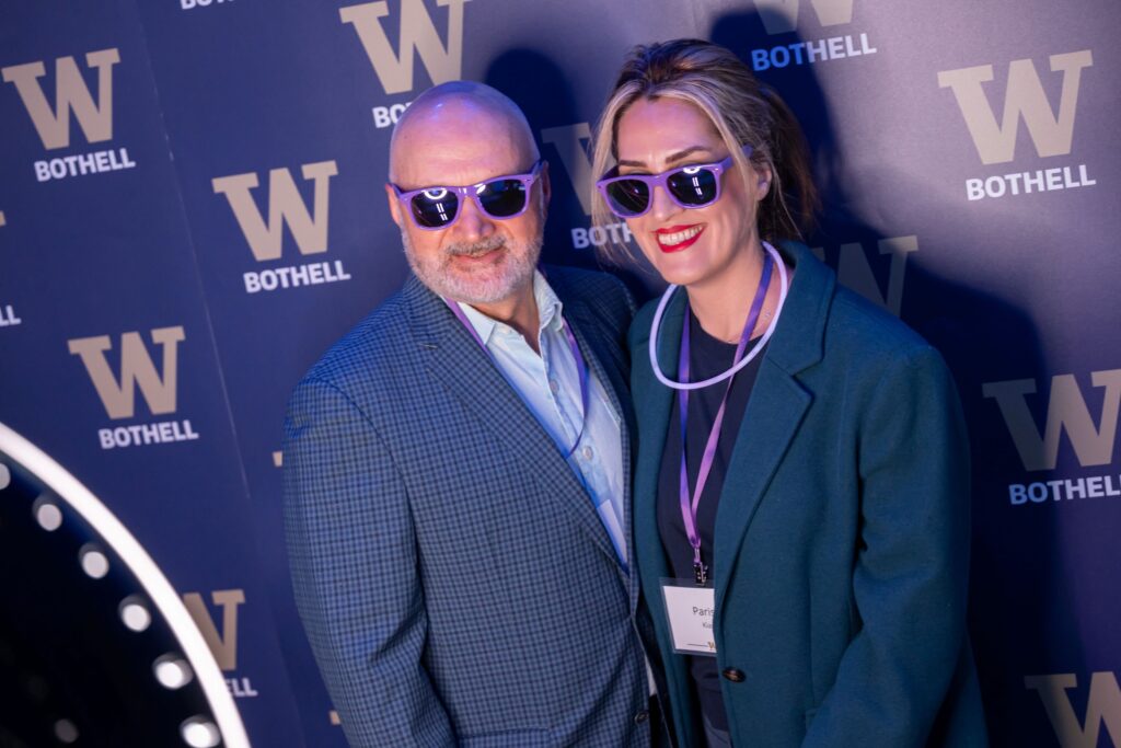 attendees enjoying the (un)GALA