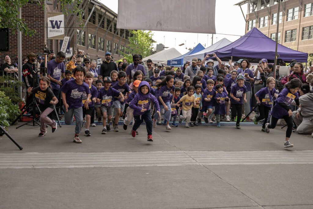 People running.
