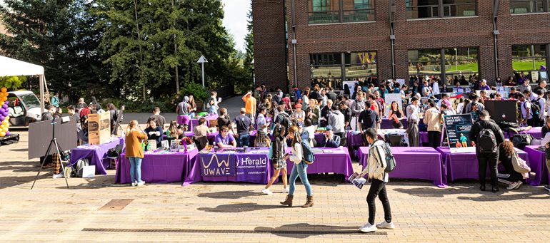 Activities and resources fair on the Plaza.