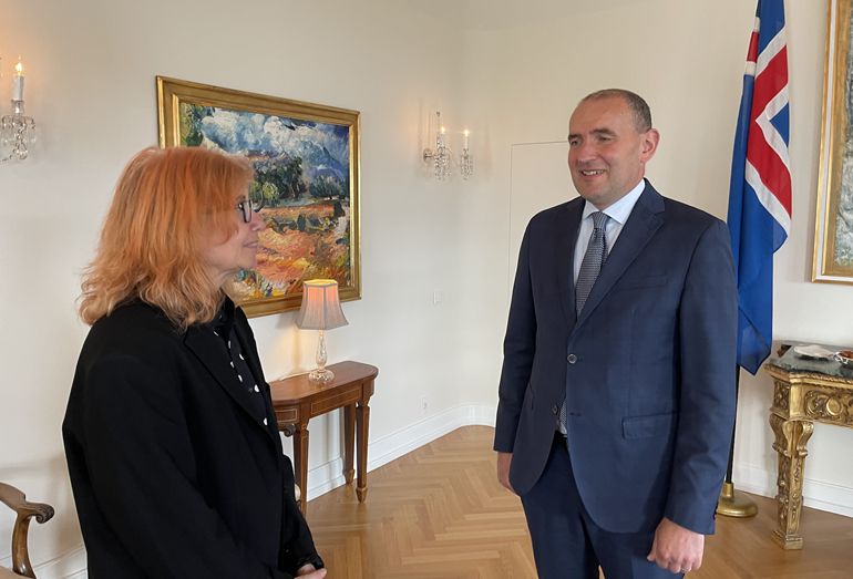 Wanda Gregory meeting with Guðni Th. Jóhannesson, president of Iceland