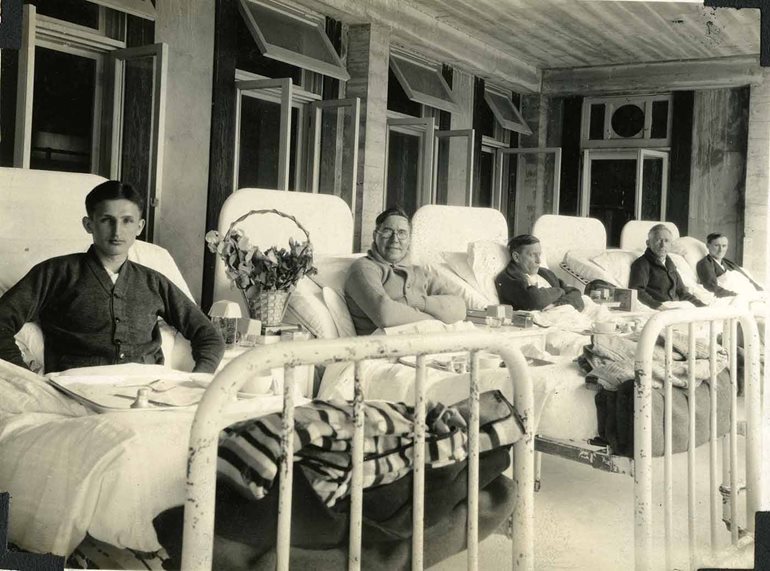 TB patients at Firland sanatorium circa 1930